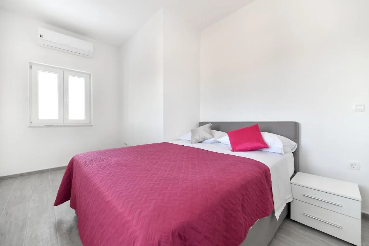 Villa Hedonist Debeljak