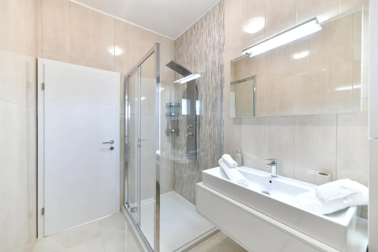 Villa Hedonist Debeljak 0*,  Kroatien