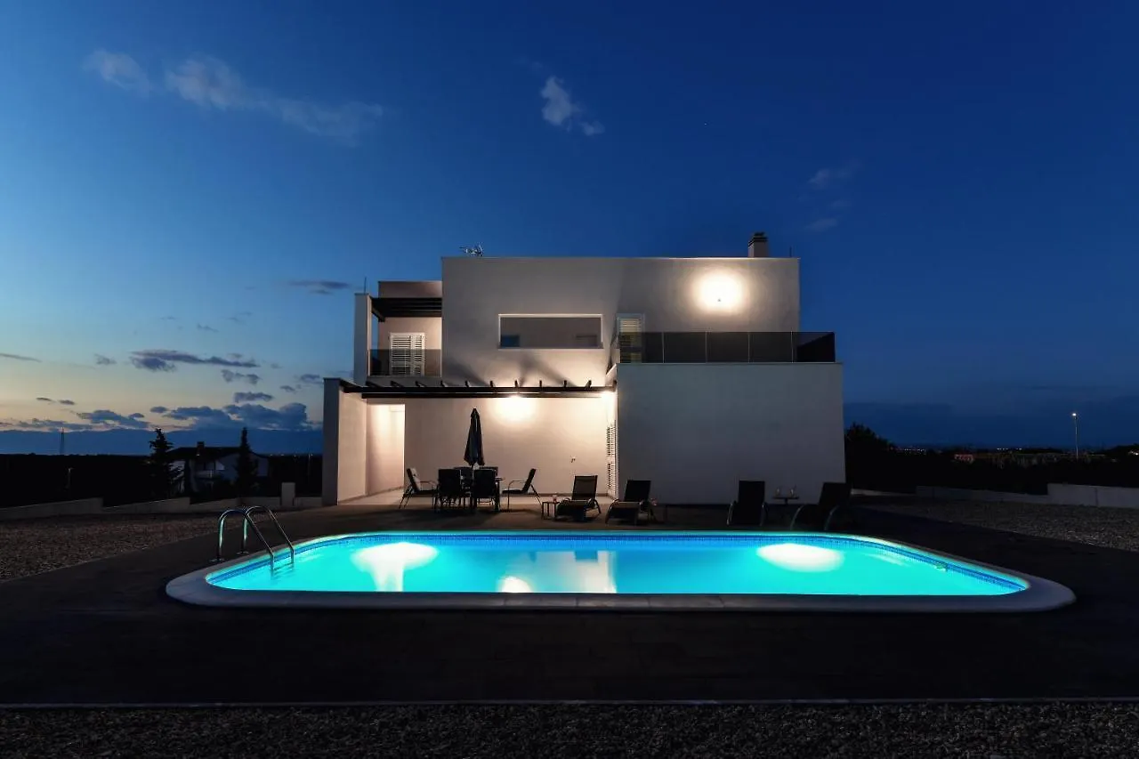 Villa Hedonist Debeljak